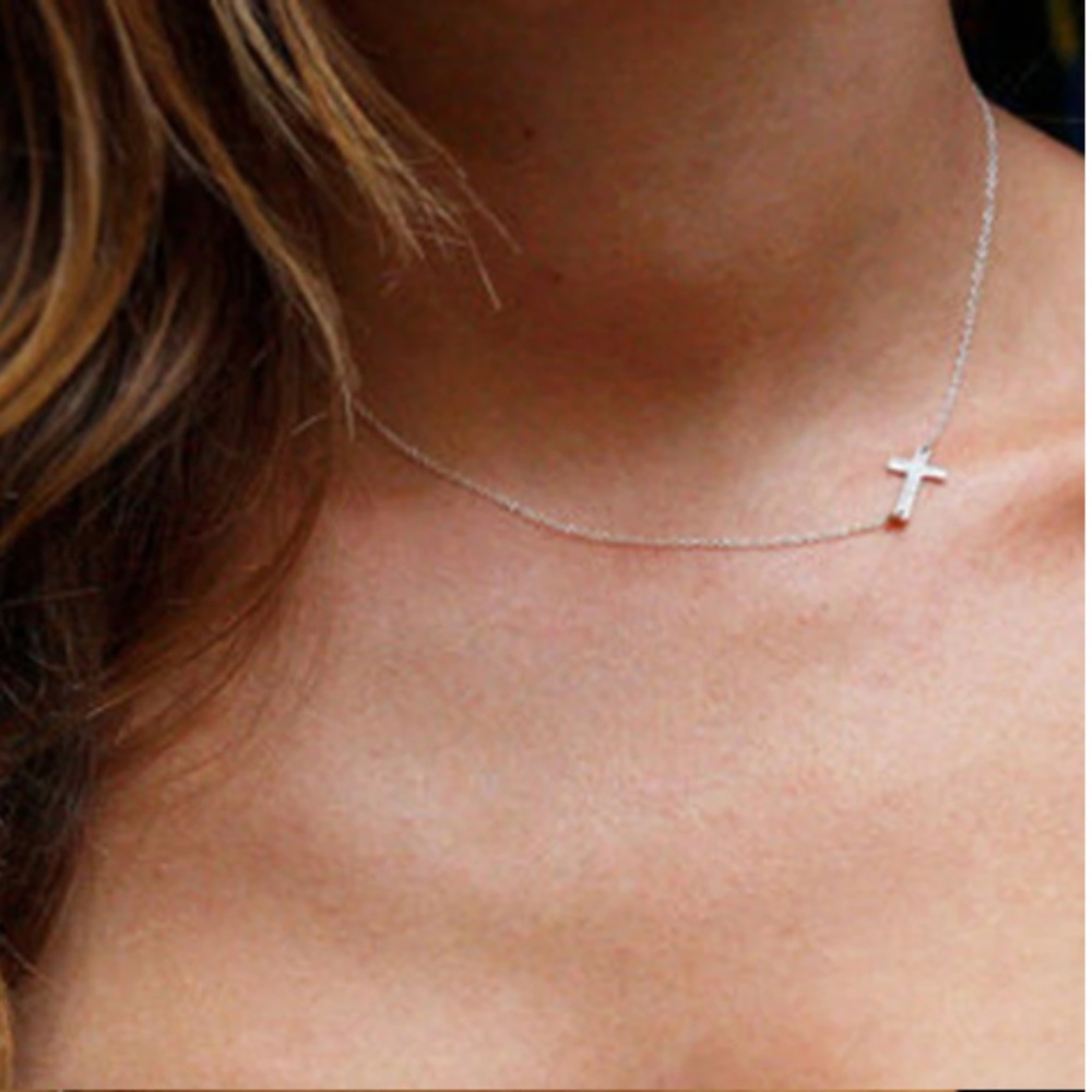 Christian Cross Minimalist Charm Worship Necklace - Picture 8 of 8